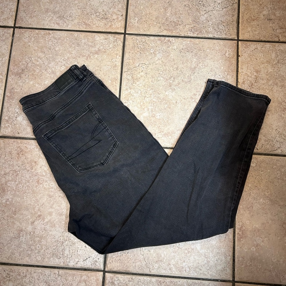 American Eagle Outfitters Black Mom Jeans
